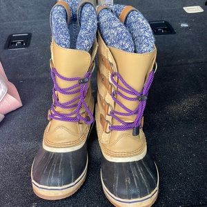 Sorel Boots size 3